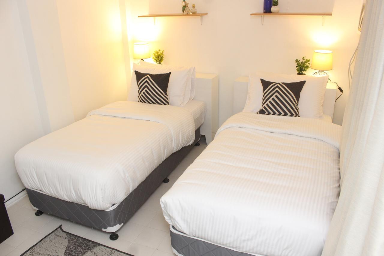 The White Bed And Breakfast Bacolod Kültér fotó